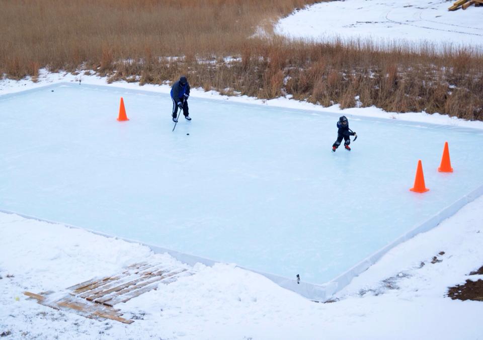 Skating 04.jpg